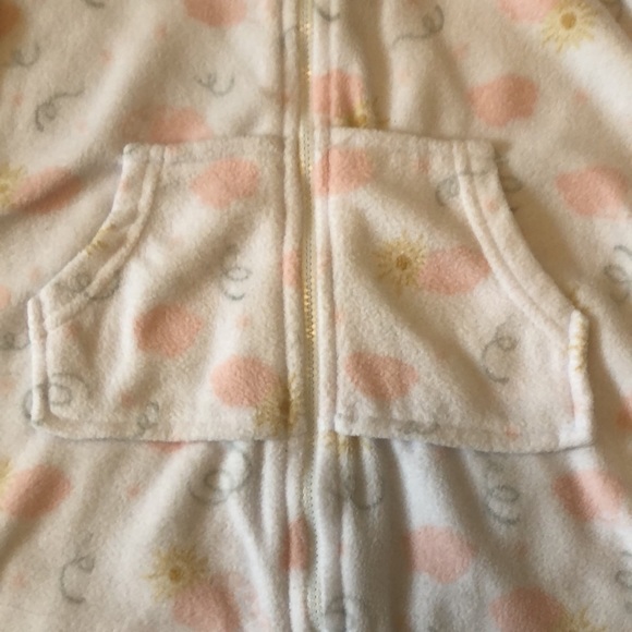 Yoga Sprouts 2T Fleece Hooded Onesie - Picture 4 of 6